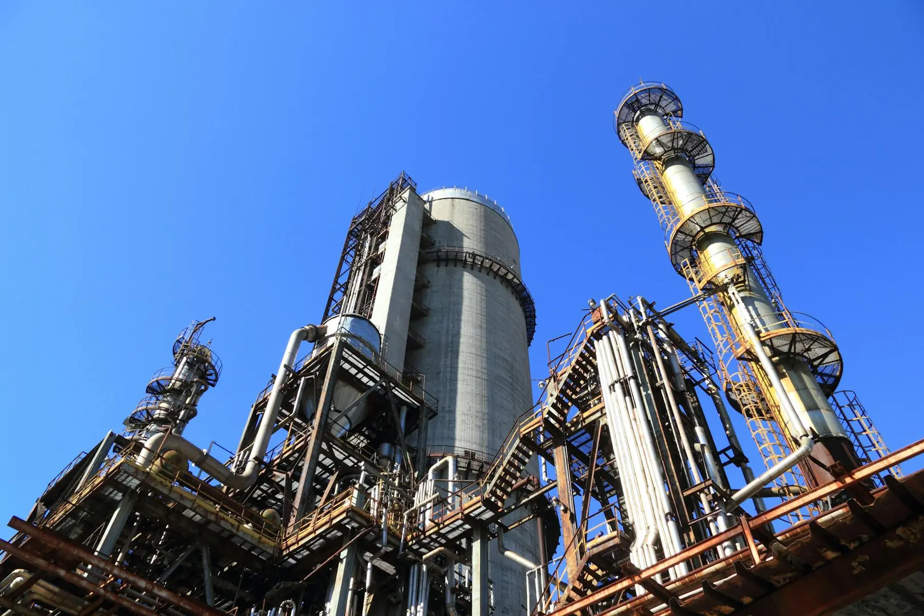 Site industriel — installations en activité, vue d'ensemble